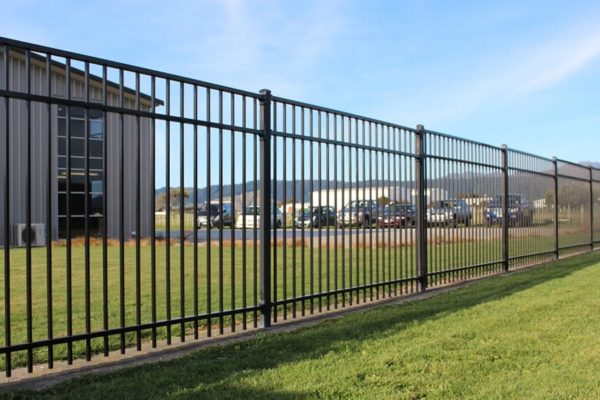createscape_christchurch_metal_fence